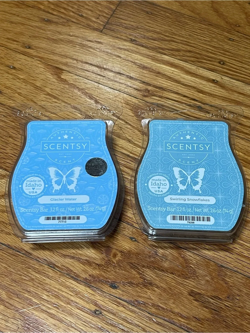 Scentsy Glacier Water & Swirling Snowflakes Wax Bars